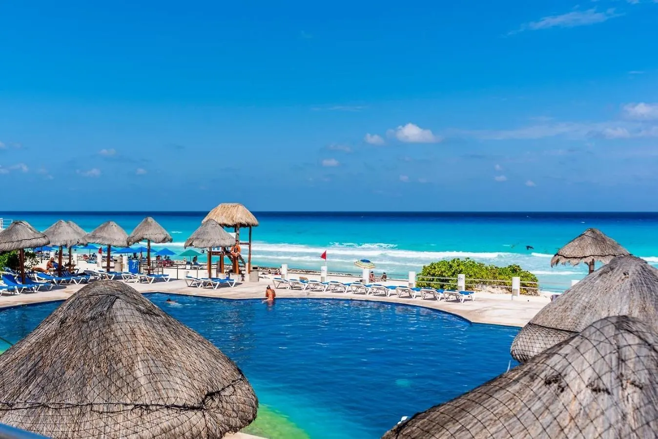 Appartement Spacious 2-Story, 4 Bedrooms, Ocean View Balcony Cancún
