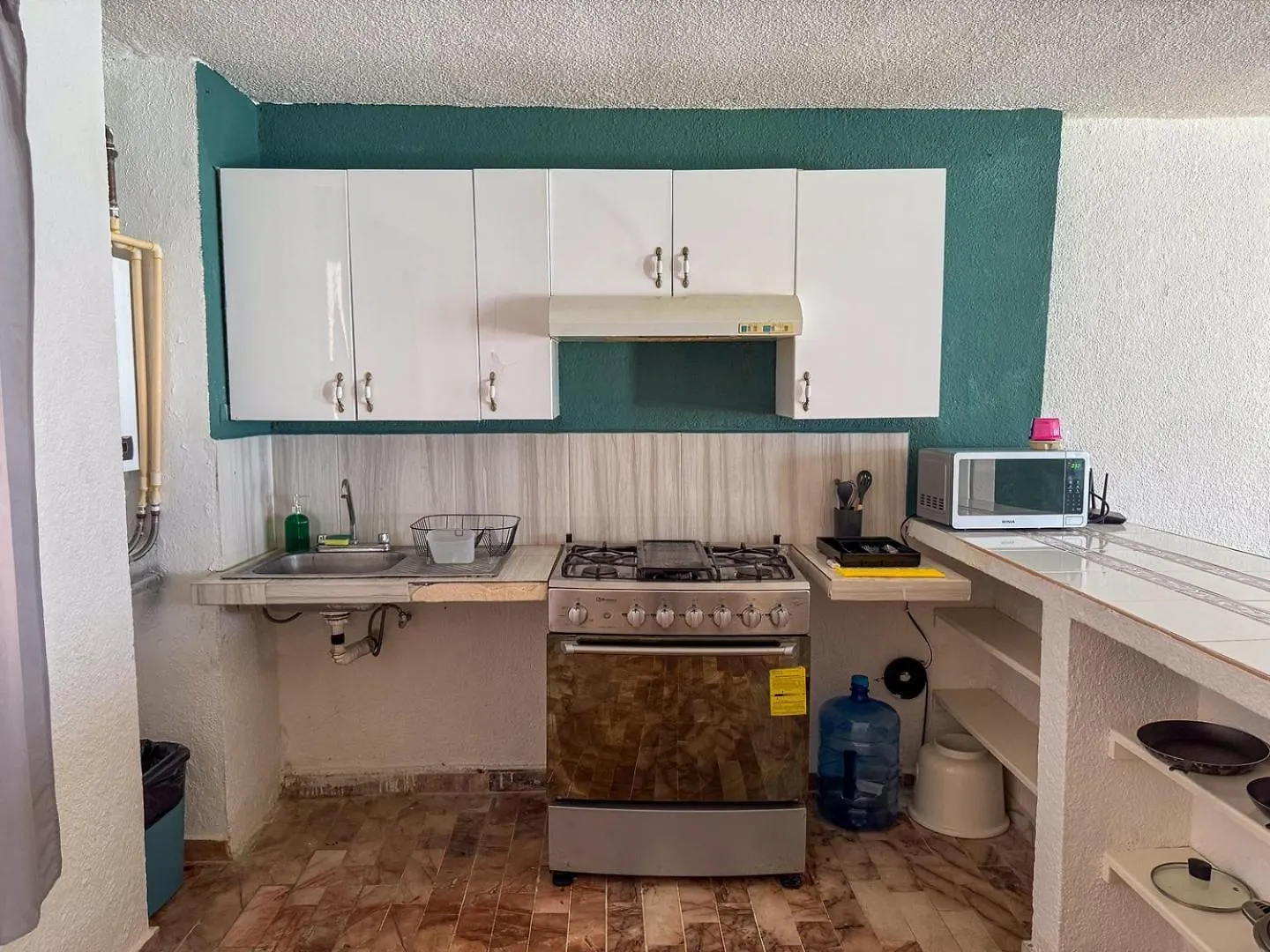 Spacious 2-Story, 4 Bedrooms, Ocean View Balcony Cancún Appartement